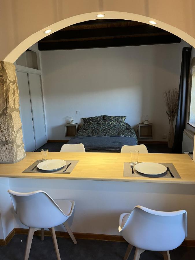 Studio De Charme Au Coeur De Valreas Ngoại thất bức ảnh